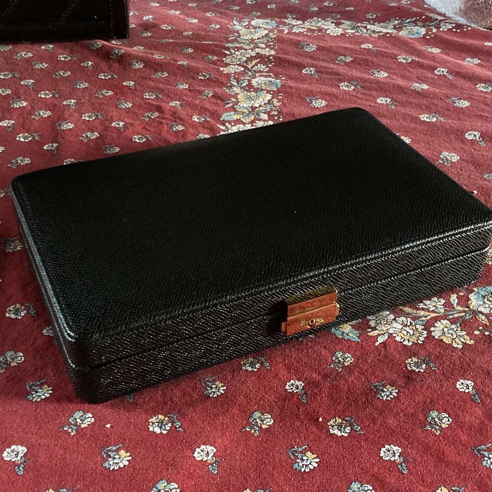 Scully and Scully Elegant Black Pebbled Leather Jewelry Box/case 11x7